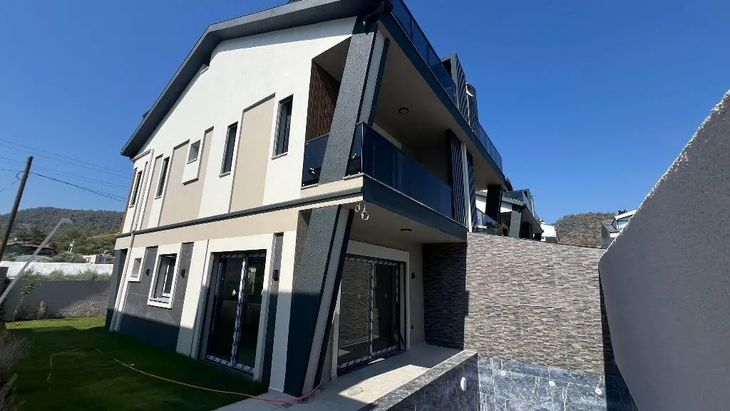 Home in Karagedik